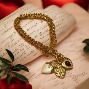 Vintage Joan Rivers Gold Toned Heart Charm Necklace